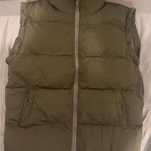 Zeagoo Green Puffer Vest - size small